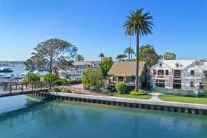 A Classic Traditional Balboa Bay Front Cottage