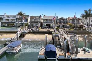 Enjoy Twinkling City Lights And Panoramic Newport Harbor Views