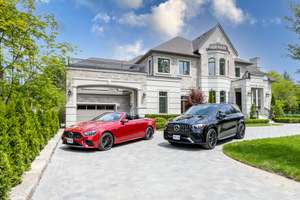 Indoor-outdoor beauty blends harmoniously in this brand new estate built by one of Canada’s finest and most acclaimed builders.