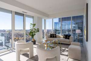 Beverly Glen Condo