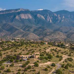 Placitas Homesteads with Endless Views!