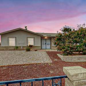 Updated Home in the Heart of Rio Rancho