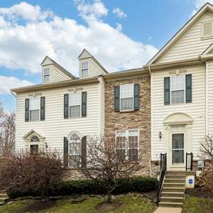 Phoenixville Borough Townhome Living At Its Best!