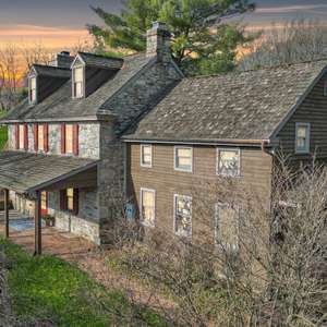 1776 Farmhouse, Barn, Garden Cottage and 3+ Acres!