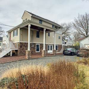 Rumson - 3BR/3BA Custom Home Completely Rebuilt in 2015