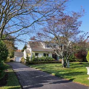 2/3 BR/2BA Charming Cape in Tinton Falls