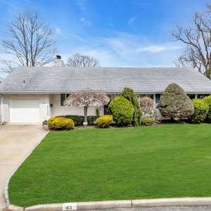 Waterfront Retreat in Oceanport