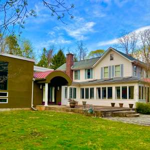 Classic Elegance Meets Contemporary Living (5br/5ba) in Holmdel