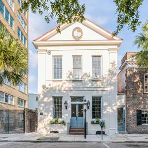 Renovated French Quarter Property