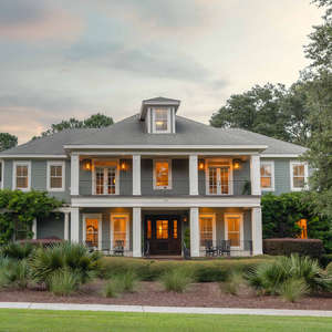 Private Charleston Estate with Many Amenities