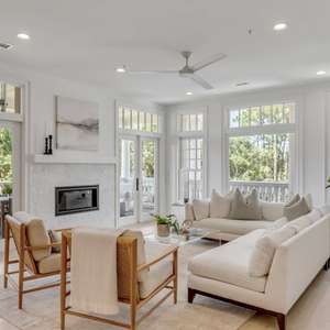 Beautiful Daniel Island Park Condo - Just Renovated