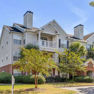 Convenient West Ashley Condo