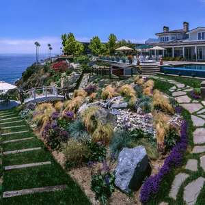 Once in a life-time - Jaw Dropping Location - 180 degree Ocean Views - Edge of the Bluff - With Foot Access to Shoreline!