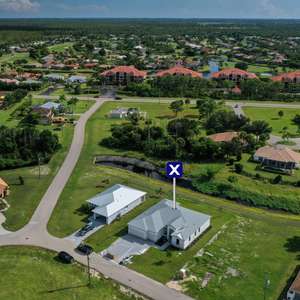 Exceptional Coast Living on Burnt Store Lakes