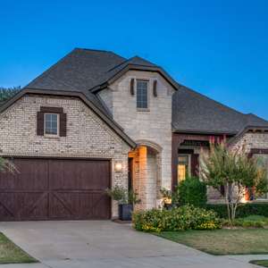 Luxury and Sophistication in the Heart of Plano