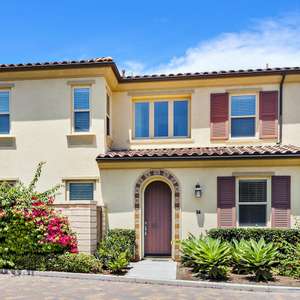 Turnkey Home In The Heart Of Orange County