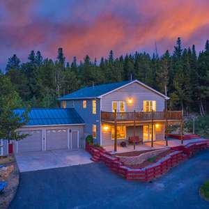 Private Mountain Home Tucked in Nature