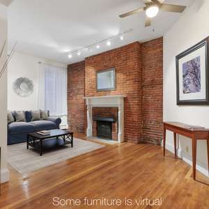 Fabulous 2 bed condo, Beacon Hill Historic District, near everything