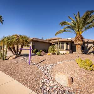 Turnkey Summer Rental in Surprise, AZ – Fully Furnished!