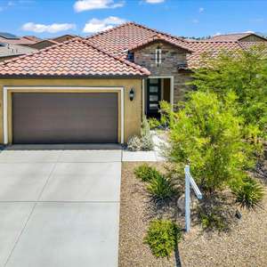 Elegant and Customized Tuscan Sanctuary in Del Webb Rancho Mirage