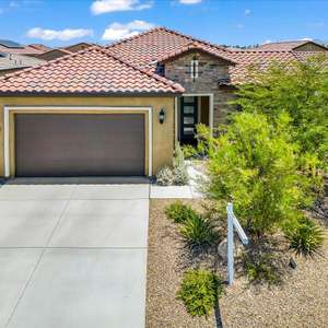 Elegant and Customized Tuscan Sanctuary in Del Webb Rancho Mirage