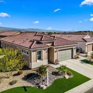 Modern and Fresh Aesthetic in Del Webb Rancho Mirage