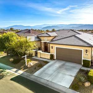 Views, Upgrades, and Character in Del Webb Rancho Mirage!