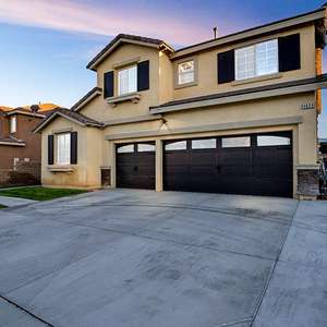 2-Story Lancaster Palace