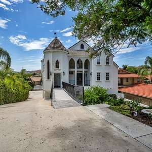 Gorgeous Canyon Lake Rental Property