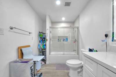 251 East 51St, Long Beach, CA