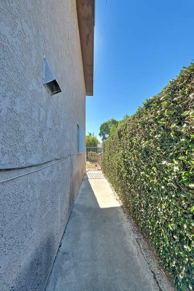 251 East 51St, Long Beach, CA