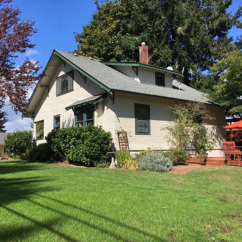 5906 Duniway (SOLD)