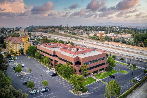 Sunset Pointe Plaza: Office Space for Lease, Stevenson Ranch, CA