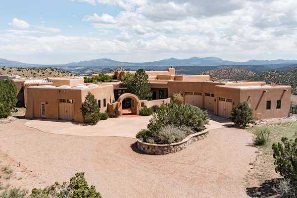 Exceptional Hacienda-Style Estate with Spectacular Views!!!!
