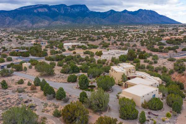 Placitas adobe with all the views!