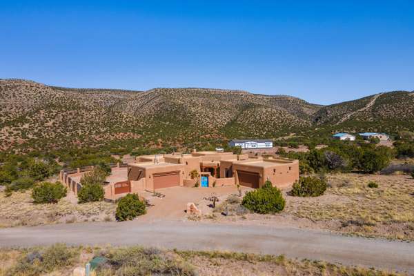 Custom in Gated Community next to Cibola National Forest