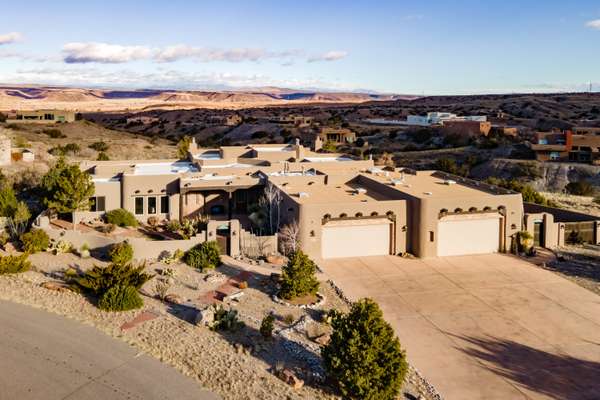 Placitas Southwestern Estate