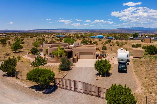 Stunning Placitas Estate