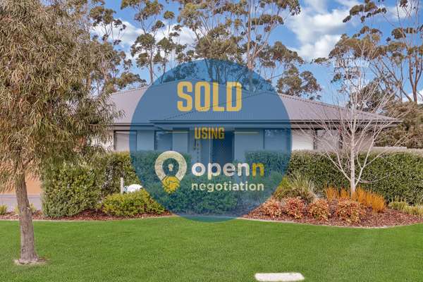 Spacious Inverloch Entertainer