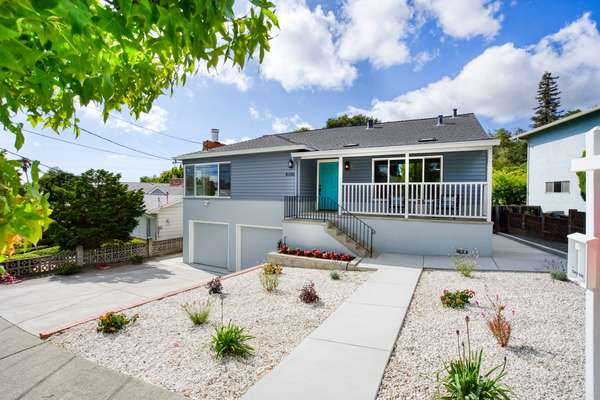 CHARMING & LOVELY Laguna Lincoln Highlands mid-century modern home!