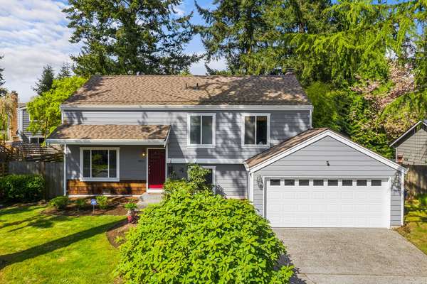 Beautifully updated home in Finn Hill!