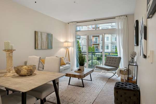 Updated condo in Downtown Seattle