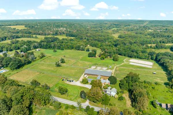 INCREDIBLE 39-ACRE EQUESTRIAN FACILITY - FOR LEASE WITH IMMEDIATE OCCUPANCY & ALL UTILITIES/PROPERTY MAINTENANCE INCLUDED