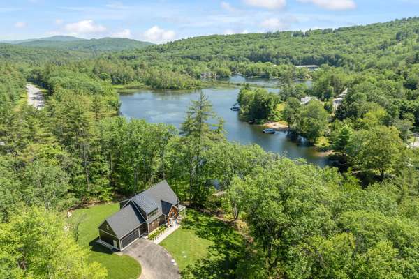 HARBORS ON THE SQUAM