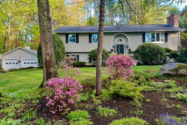WINNIPESAUKEE'S MOST DESIRABLE ADDRESS