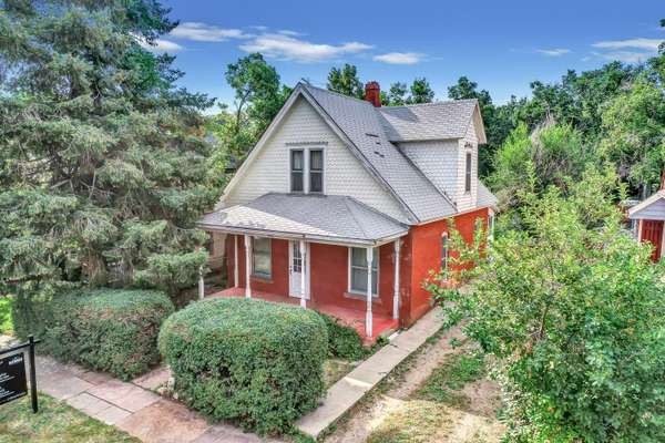 Large Lot in the heart of Boulder