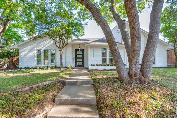 Mid-Century Charm Meets Modern Comfort in Prime Richardson