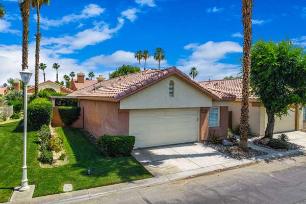 Desert Living at Its Best – Detached Island 1 Floor Plan in Oasis Country Club