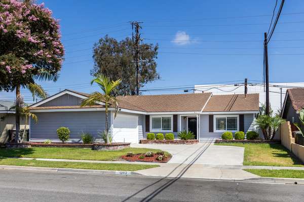 Single Story Stunner in Heart of Garden Park - West Garden Grove