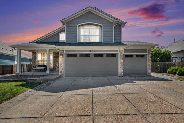 Stunning 4-Bedroom Home with Breathtaking Open Space Views!!!